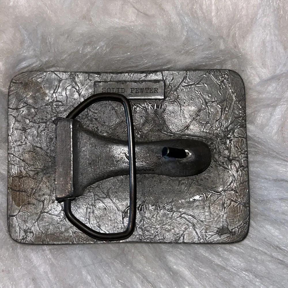 Solid pewter international truck trucking belt buckle vintage - Picture 5 of 5